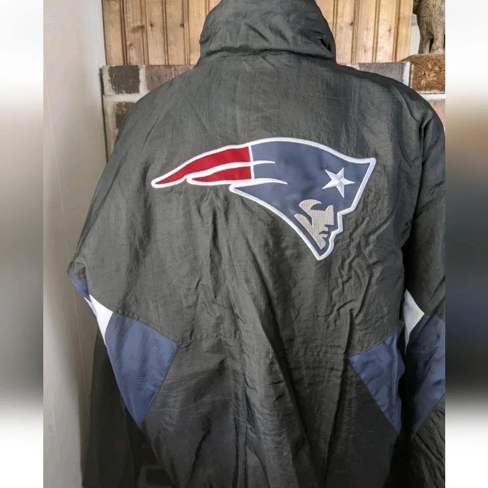 New England Patriots Starter NFL XL 1/2 Zip Puffer Pullover Jacket Excellent A+ - Picture 3 of 16